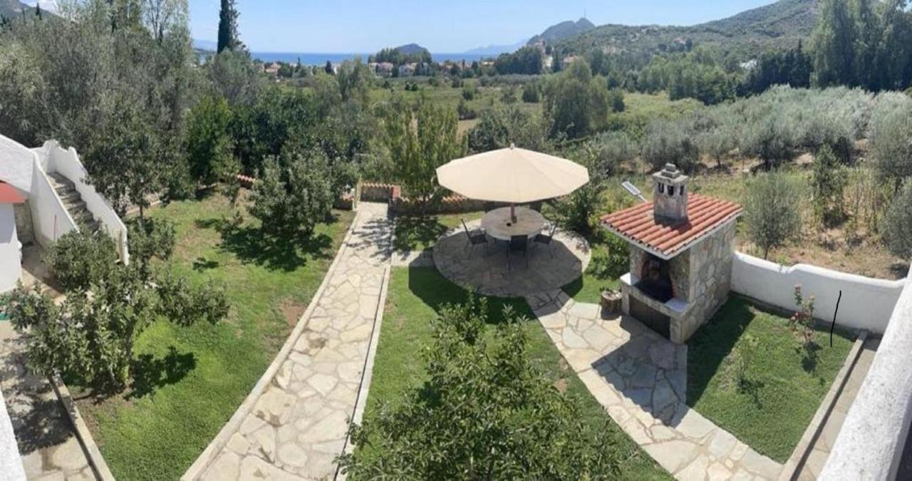 Vacation Home Eva Nea Iraklitsa Exterior foto